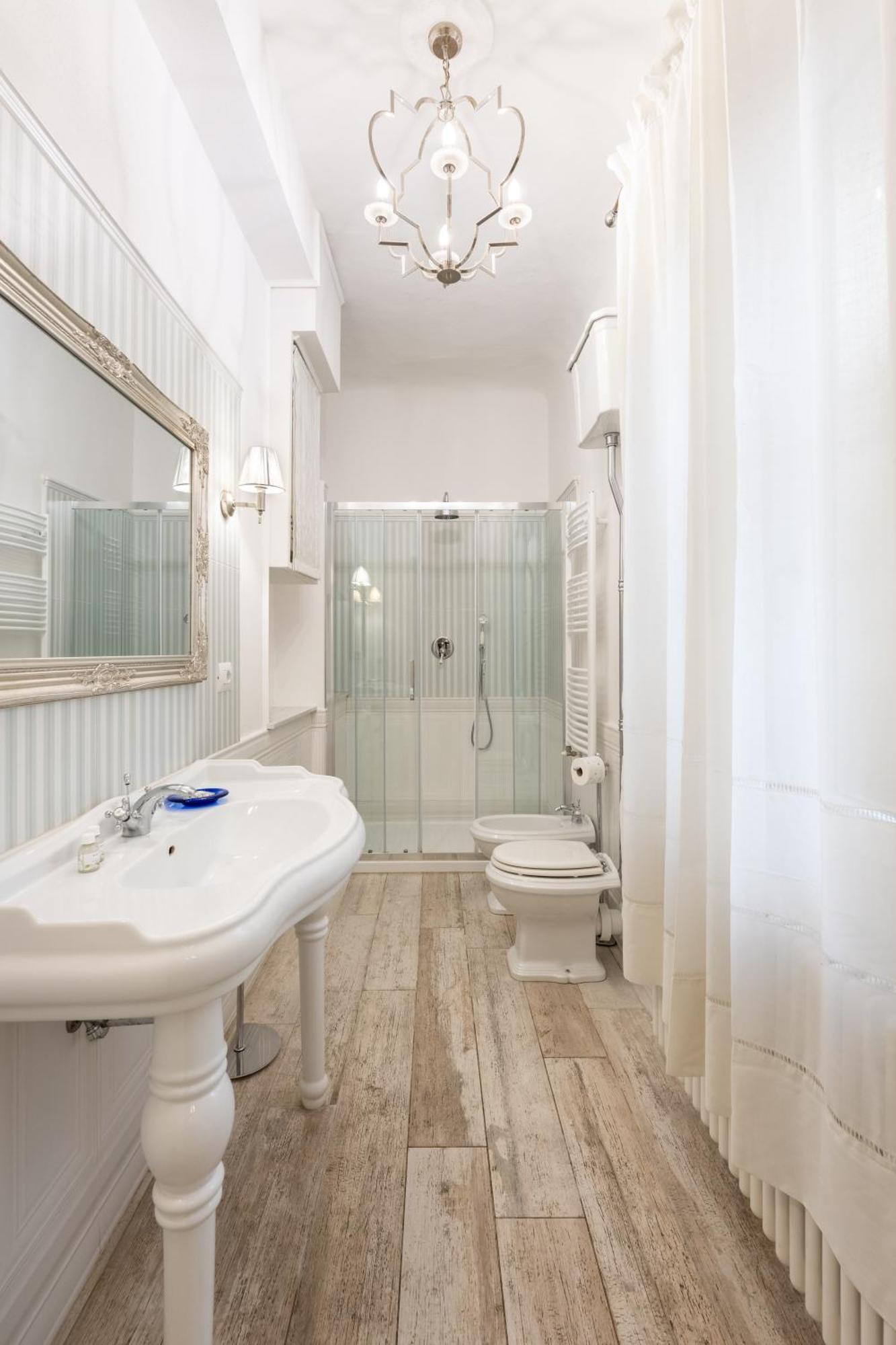 Apartment Keys Of Italy - Canne26 - Modern Chic One Bedroom Florenz